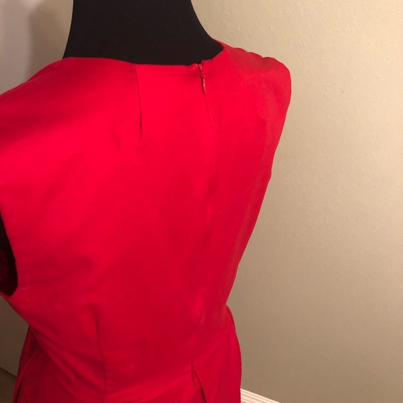 SOLD- GAP Sleeveless Box Pleat Dress - Picture 3 of 5